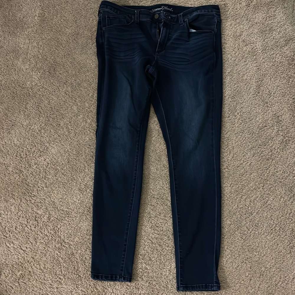 Universal Thread Jean size 14